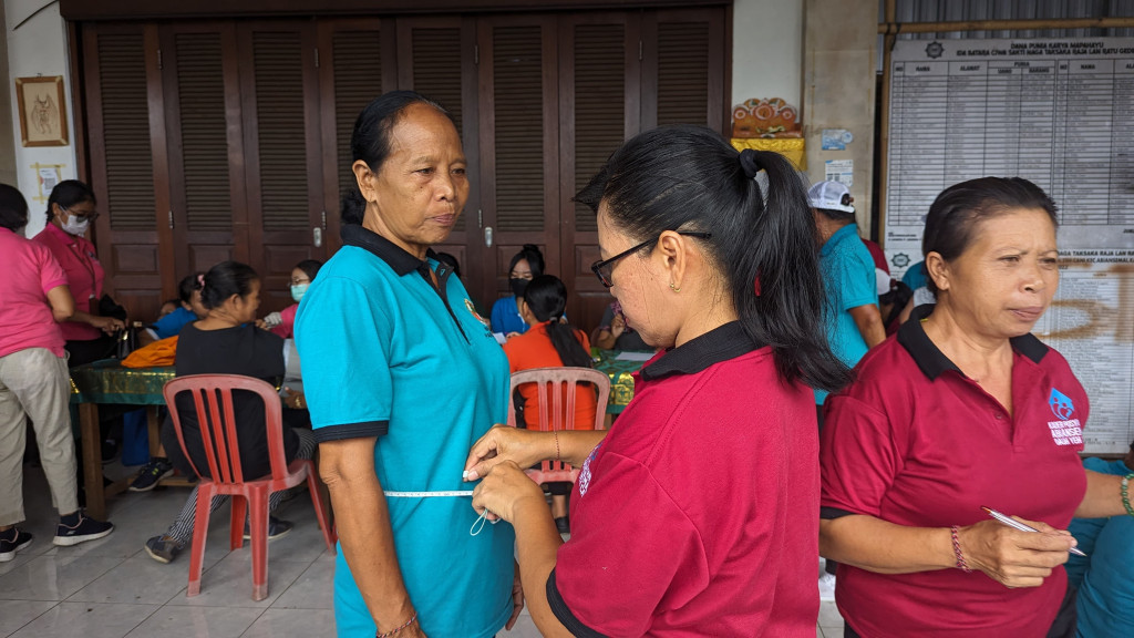 Kegiatan Posyandu Rutin Balita dan Lansia Berjalan Sukses di Banjar Belawan